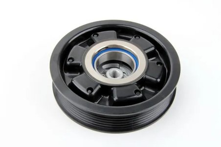 CUPLA MAGNETICA COMPRESOR CLIMATIZARE THERMOTEC KTT040029 - Compatibil cu TOYOTA