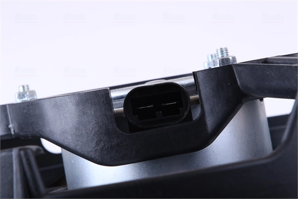 Ventilator radiator racire