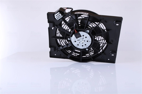 Ventilator radiator racire