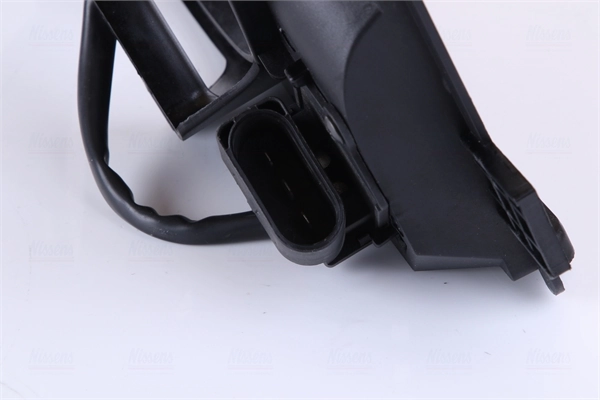Ventilator radiator racire