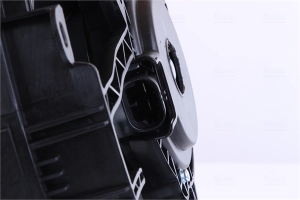 Ventilator radiator racire