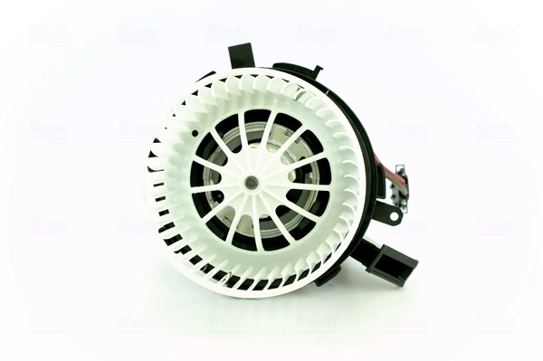 Ventilator habitaclu