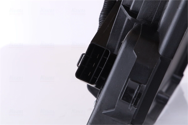 Ventilator radiator racire