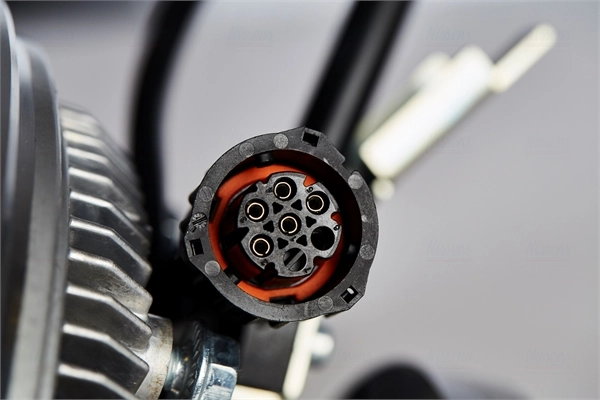 Cupla ventilator radiator