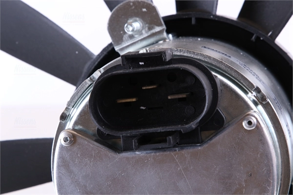 Ventilator radiator racire