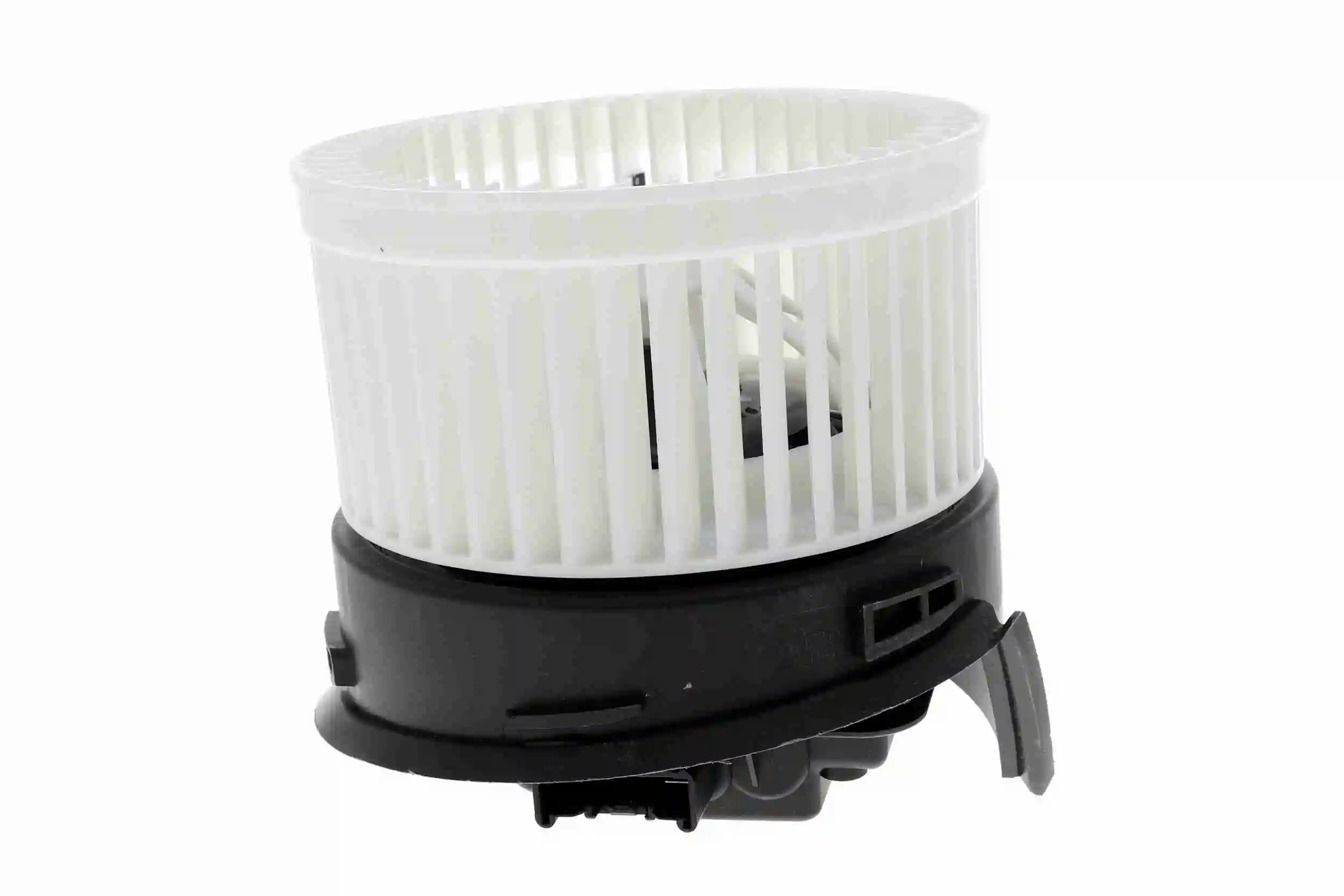 Ventilator habitaclu