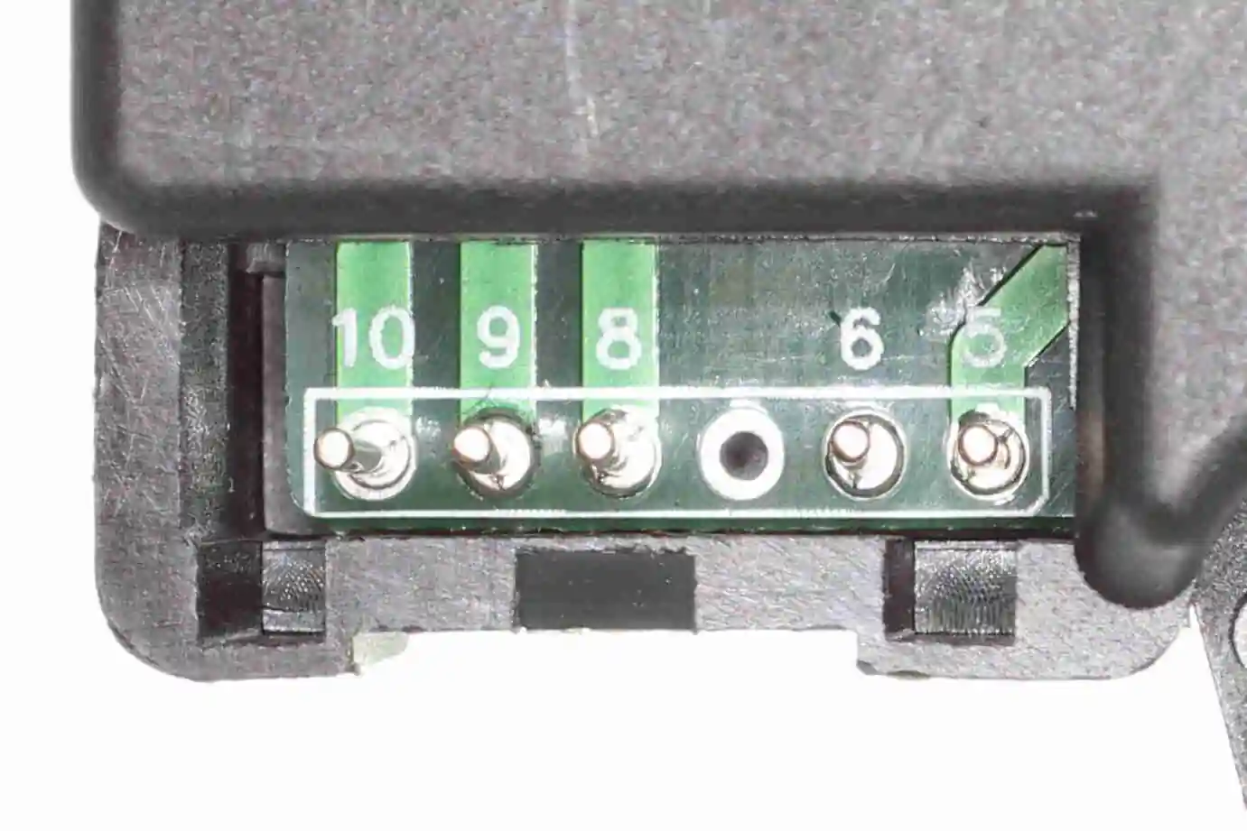 Element de reglare clapeta carburator