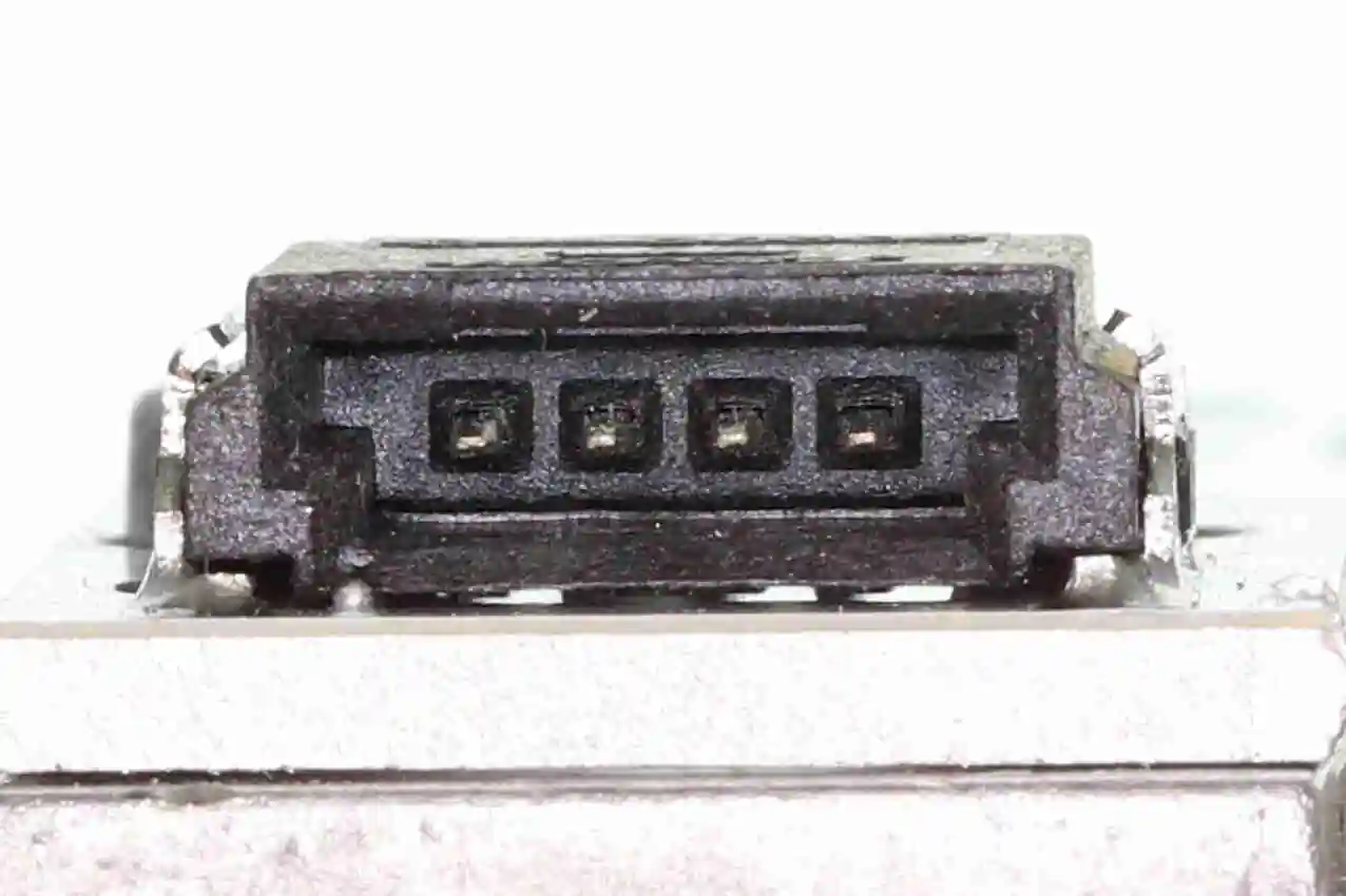 Unitate de control,lumini