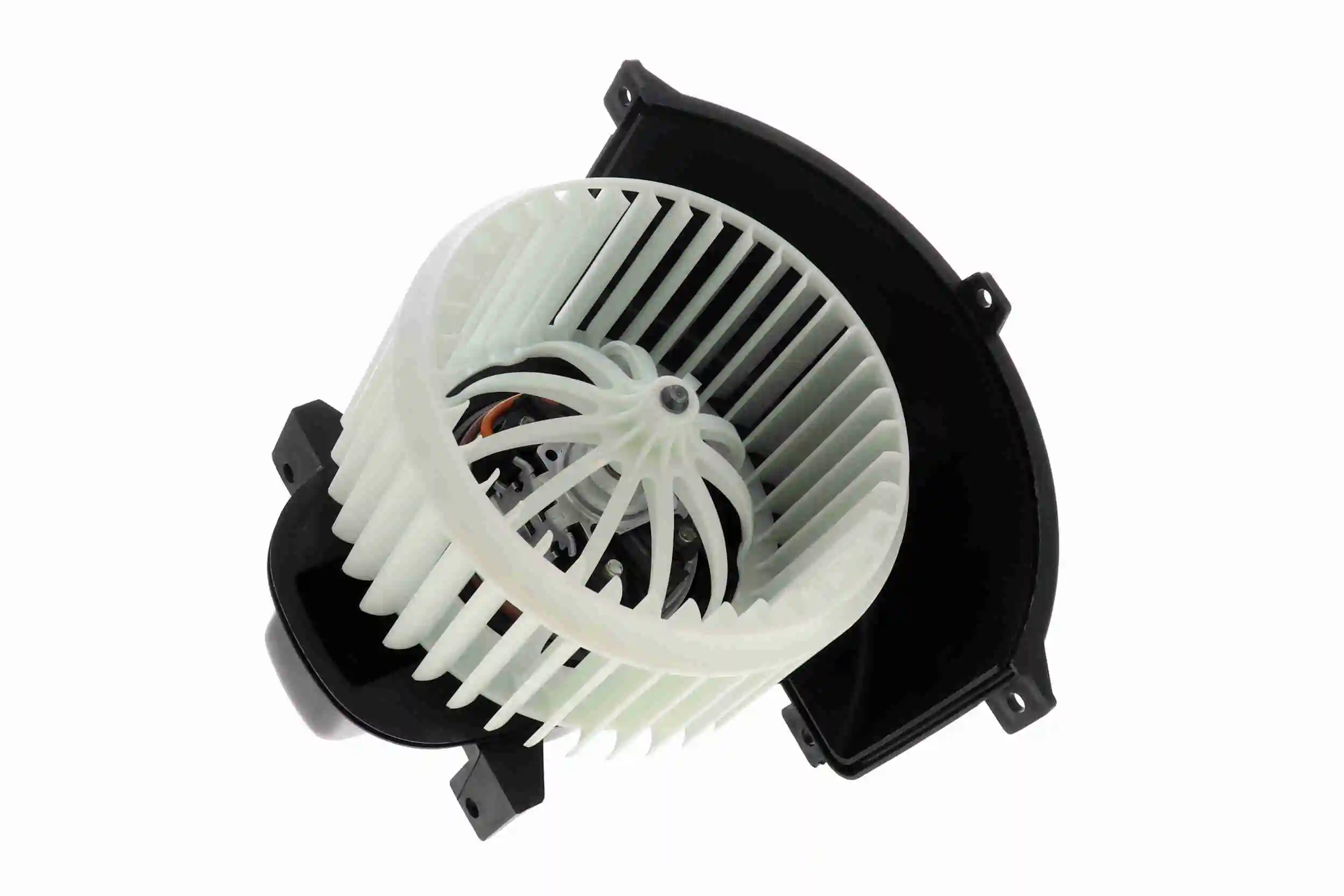 Ventilator habitaclu