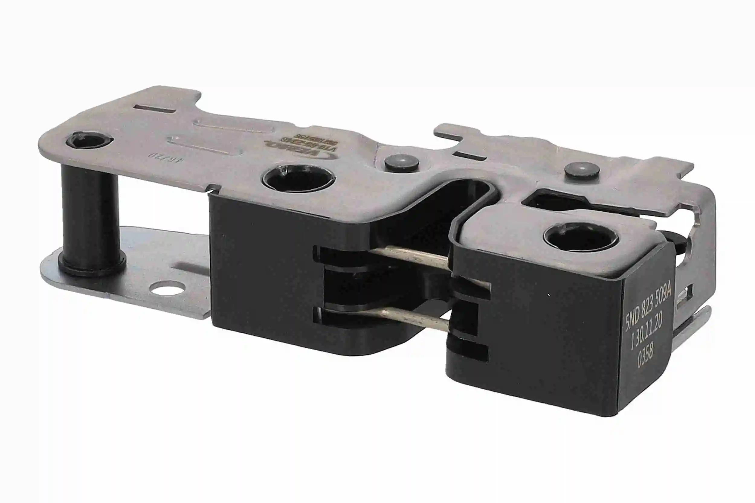 Inchizator capota motor