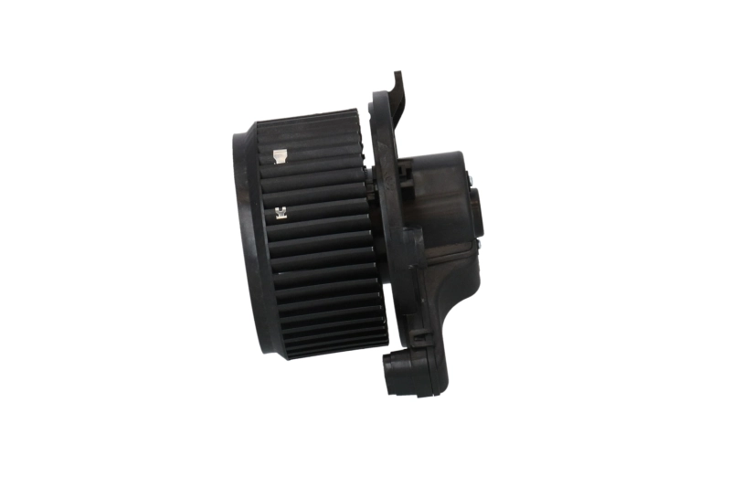 Ventilator habitaclu
