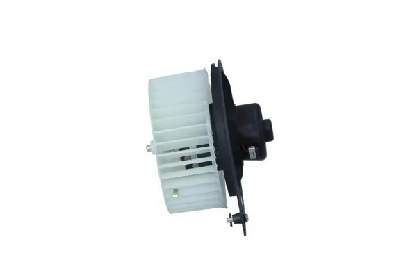 Ventilator habitaclu