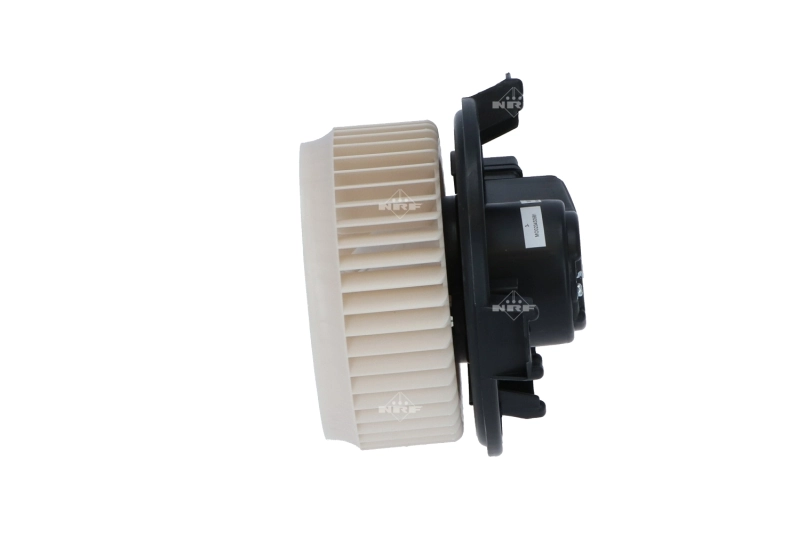 Ventilator habitaclu
