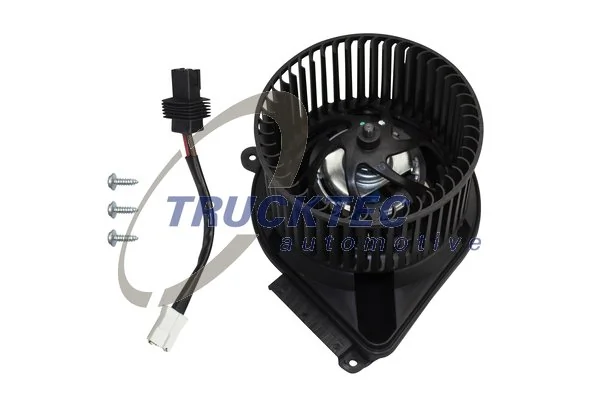 Ventilator habitaclu