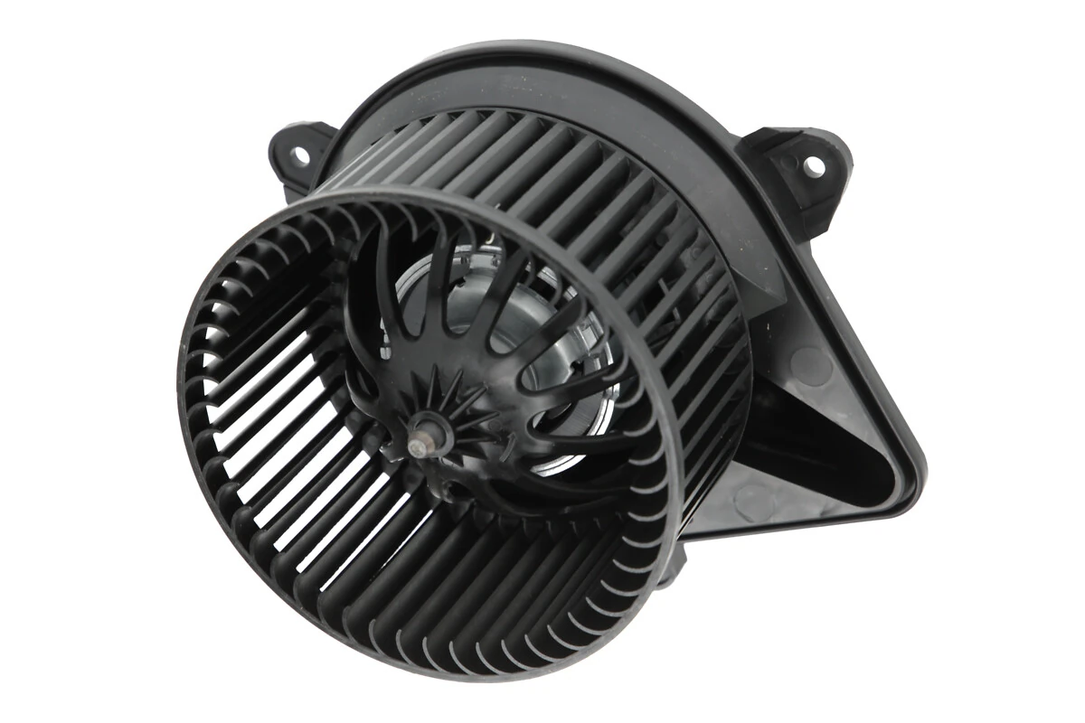 Ventilator habitaclu