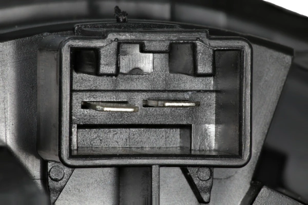 Ventilator habitaclu