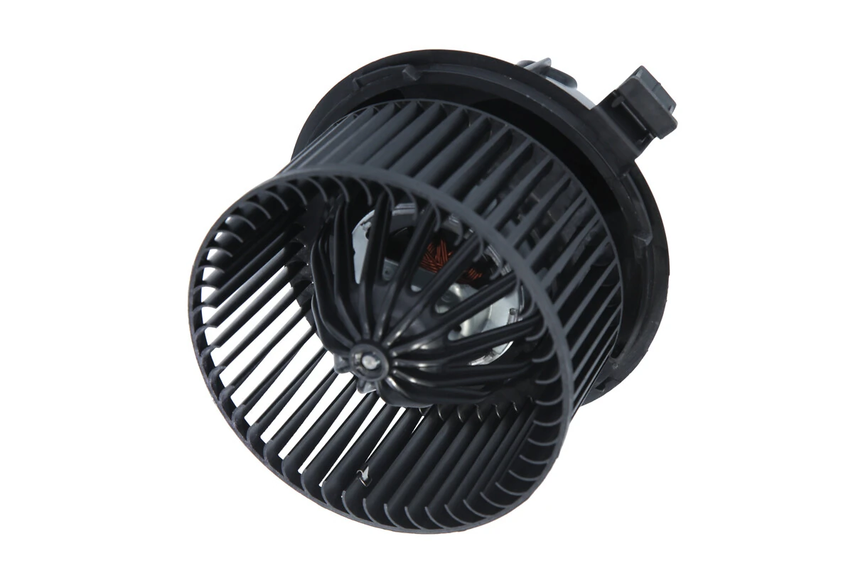 Ventilator habitaclu