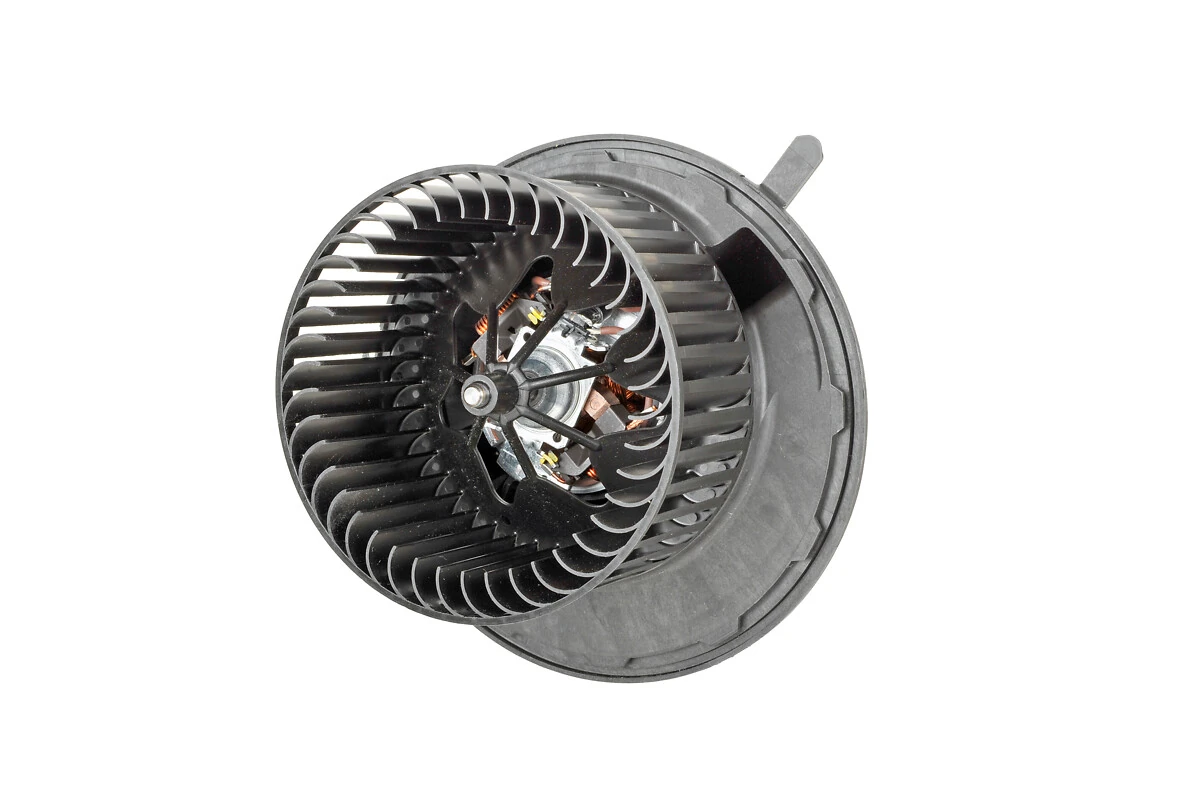 Ventilator habitaclu