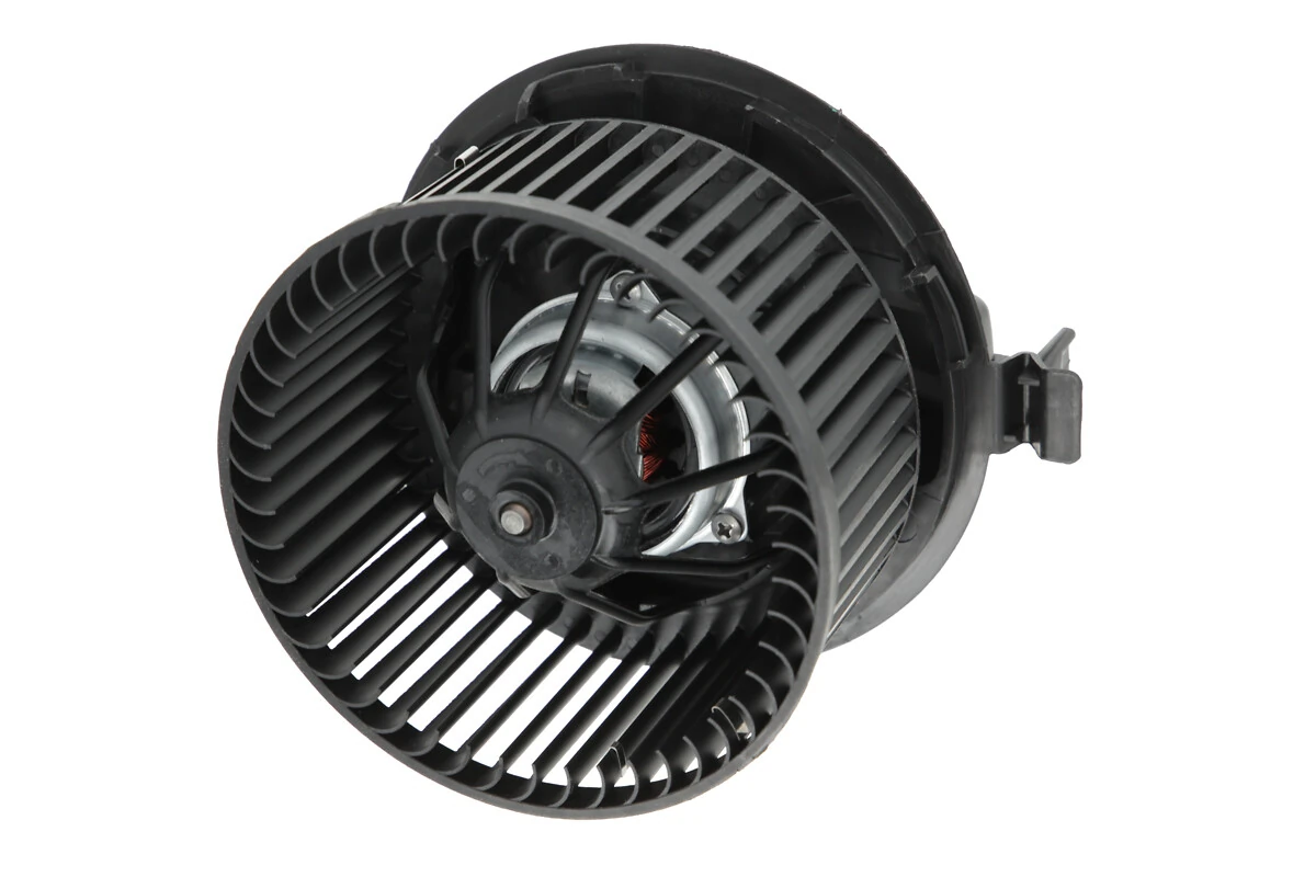 Ventilator habitaclu