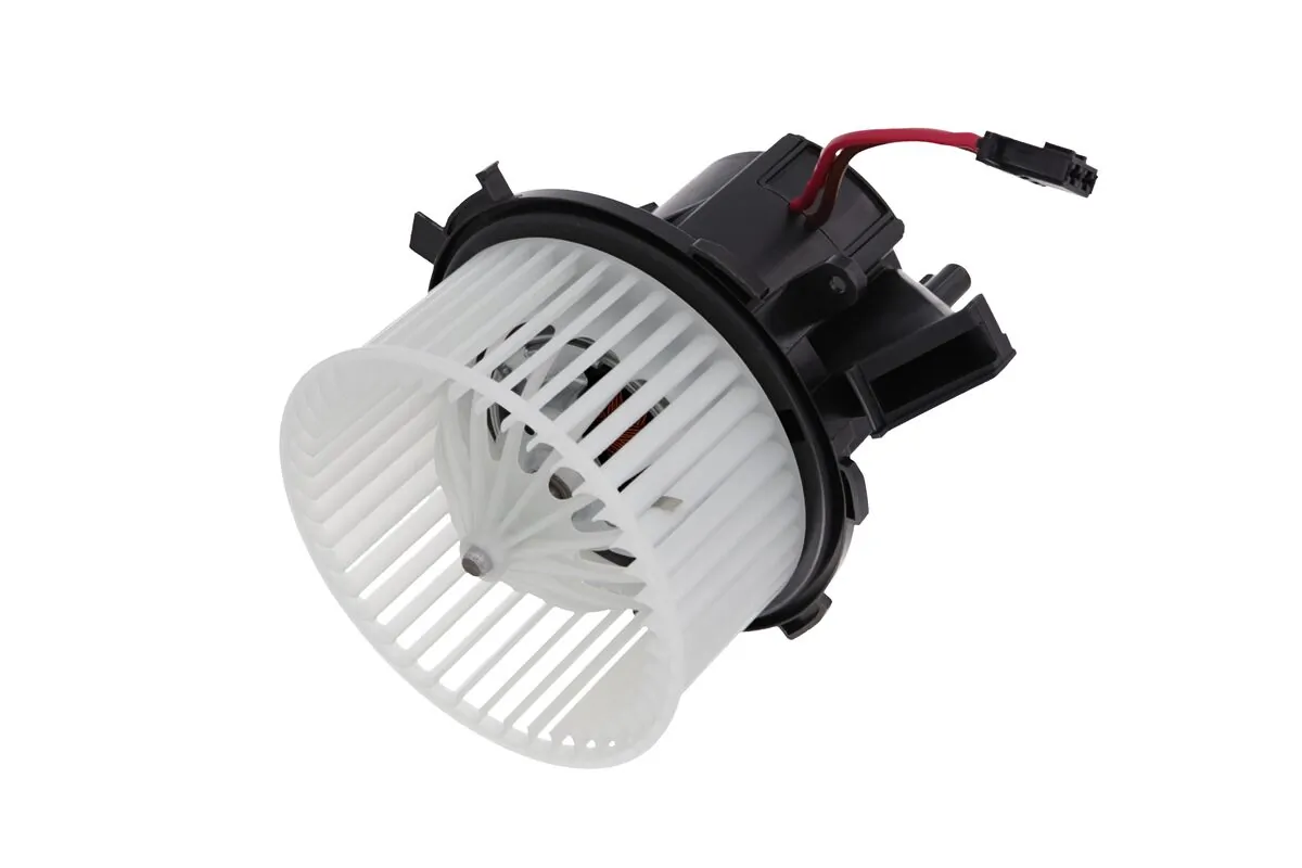 Ventilator habitaclu