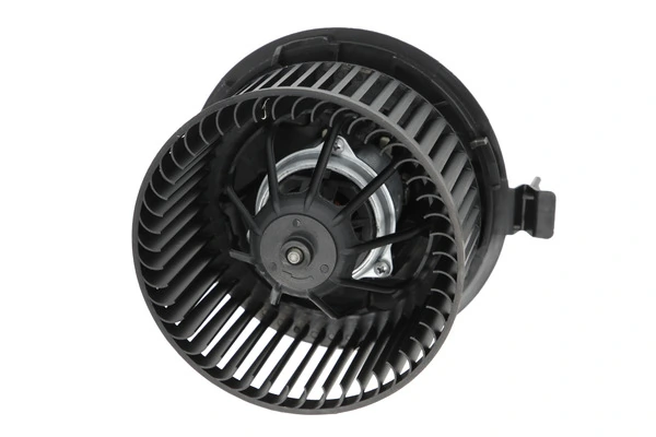 Ventilator habitaclu