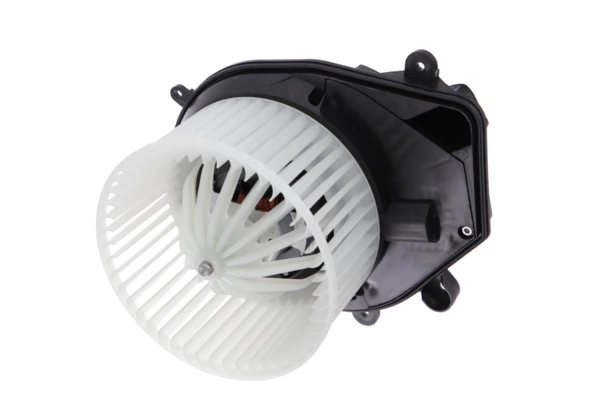 Ventilator habitaclu