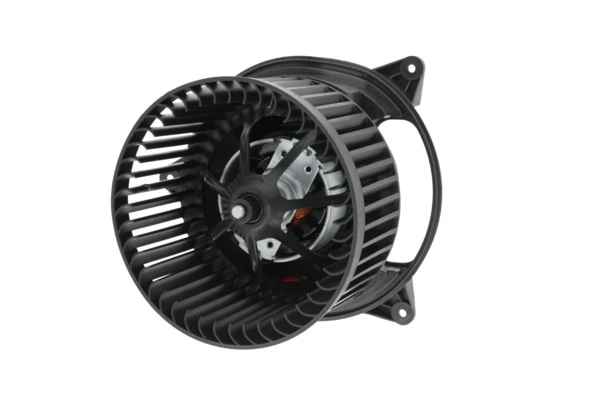 Ventilator habitaclu