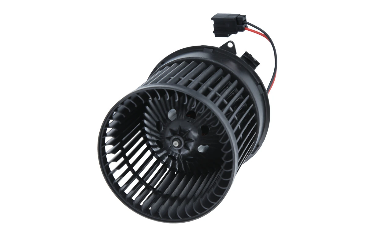 Ventilator habitaclu