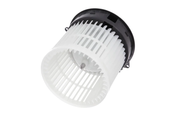 Ventilator habitaclu