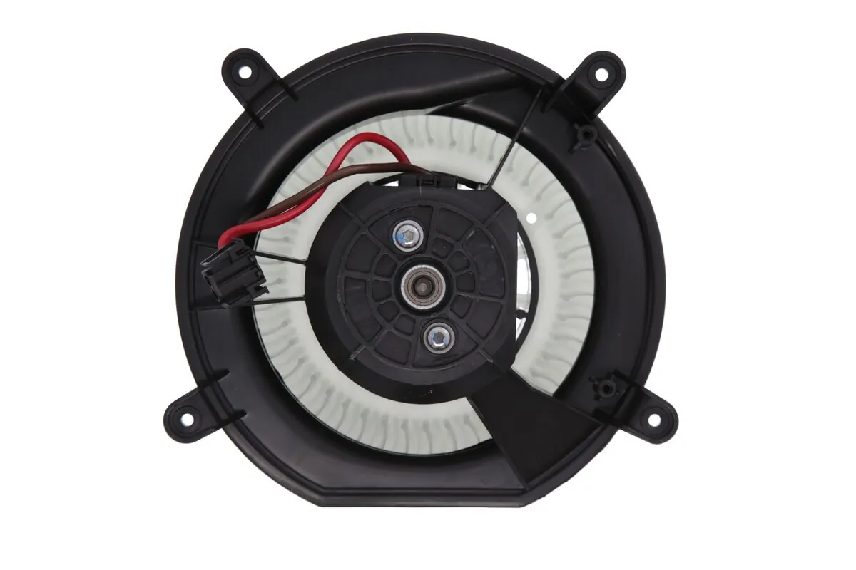 Ventilator habitaclu
