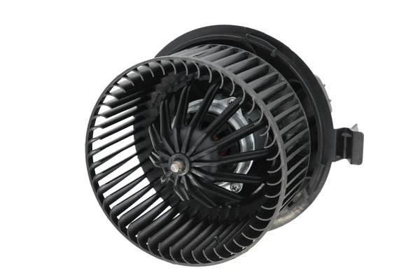 Ventilator habitaclu