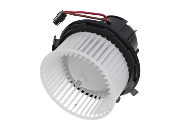Ventilator habitaclu