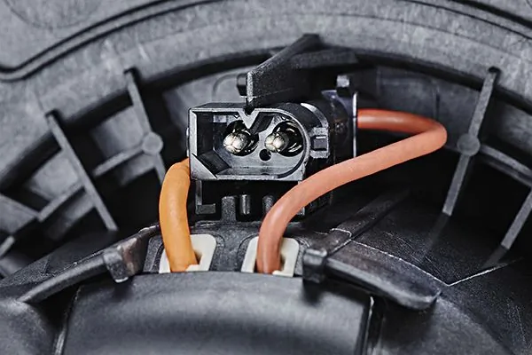 Ventilator habitaclu