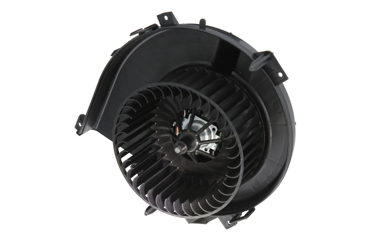 Ventilator, habitaclu
