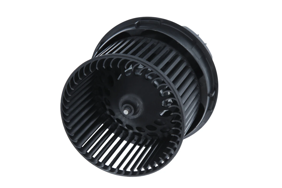 Ventilator habitaclu