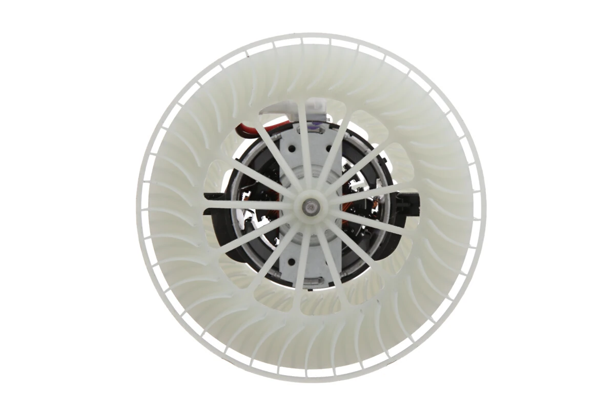 Ventilator habitaclu