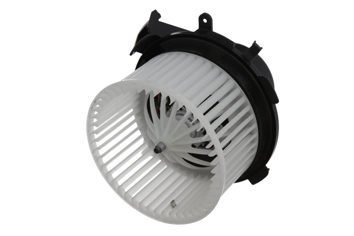 Ventilator habitaclu