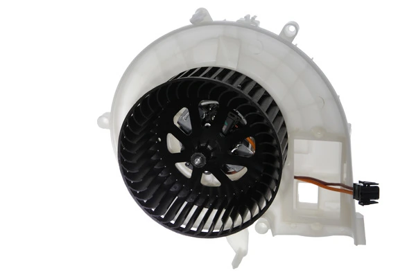 Ventilator habitaclu