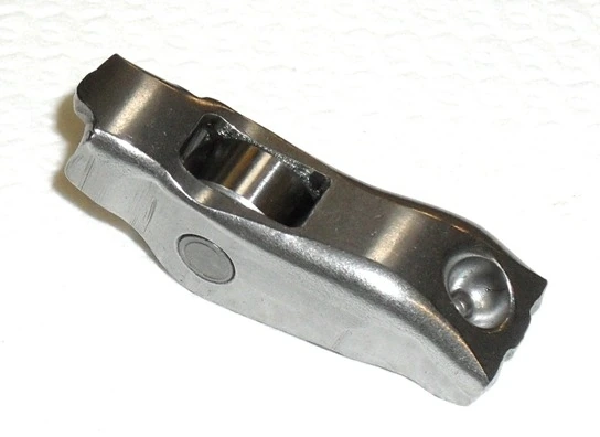 Culbutor tren supape