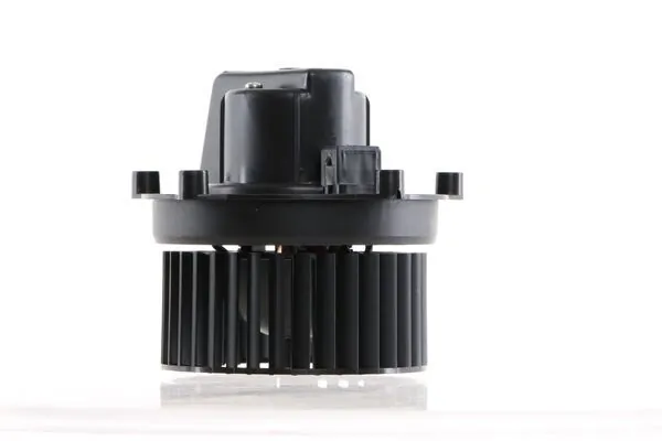 Ventilator habitaclu