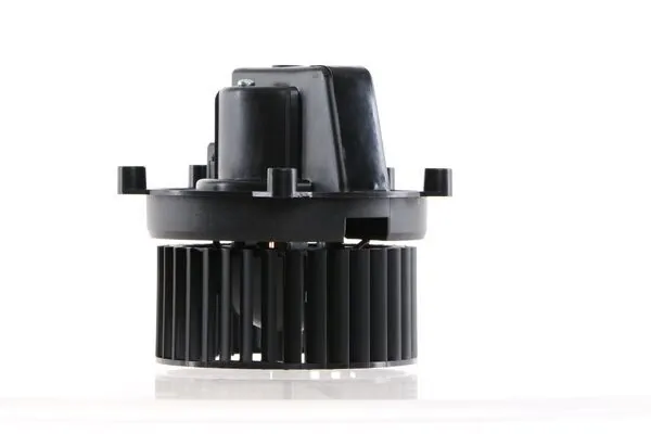 Ventilator habitaclu