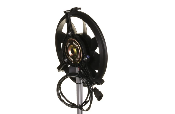 Ventilator radiator racire