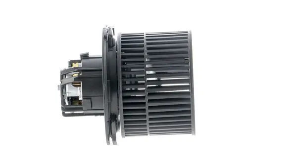Ventilator habitaclu