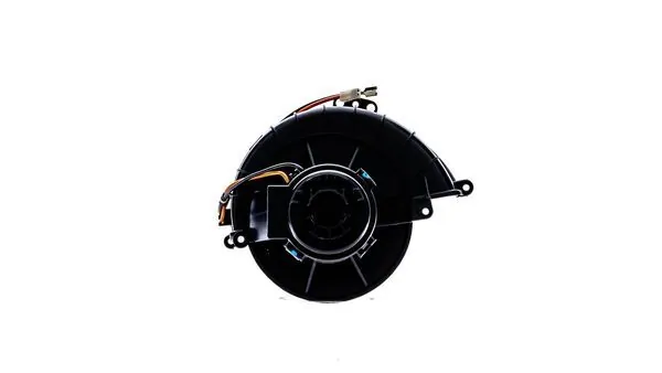 Ventilator habitaclu