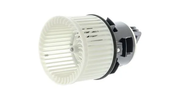 Ventilator habitaclu