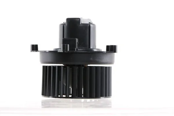 Ventilator habitaclu