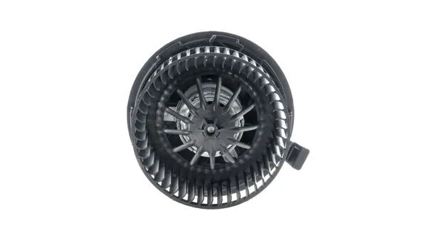 Ventilator habitaclu