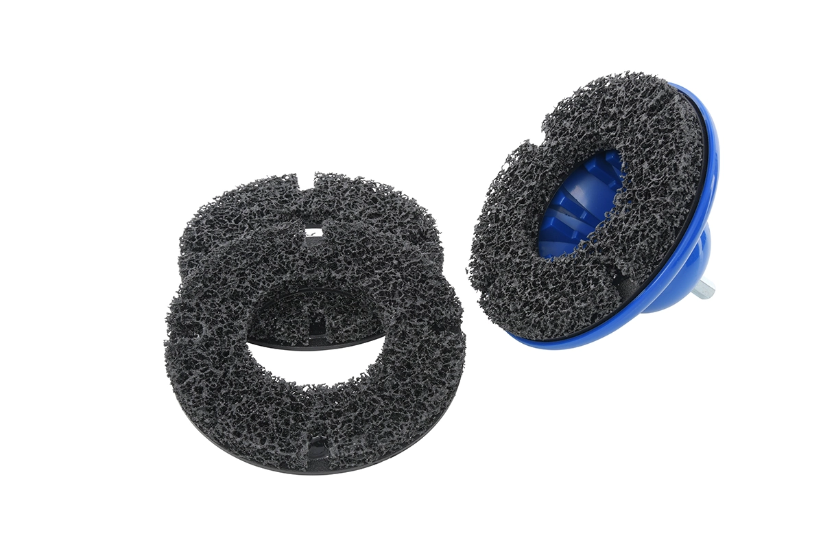 Set curatare butuc roata