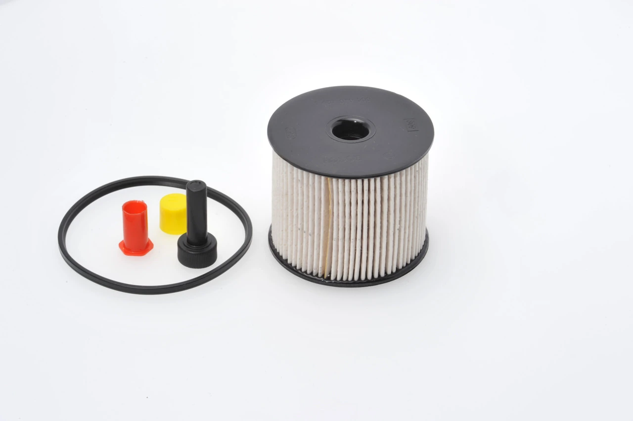 Filtru combustibil