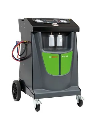 Echipament service aer conditionat